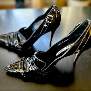 Manolo Blahnik black patent pumps